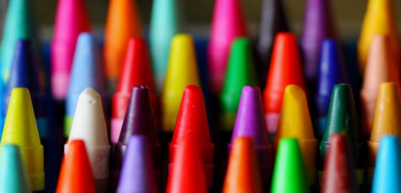 Multicolor crayons