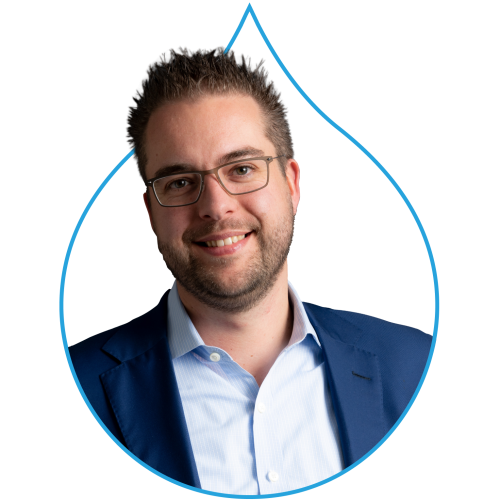 Dries Headshot in an acquia droplet